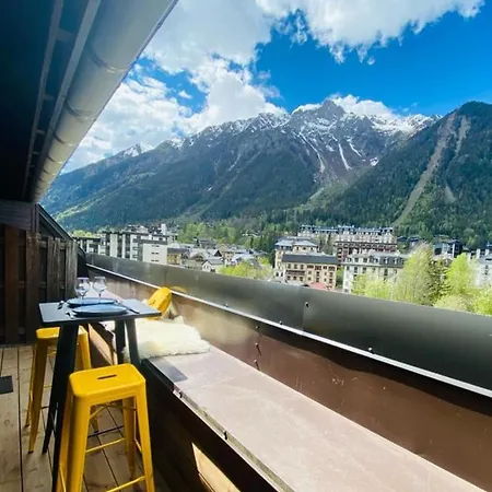 Apartment With Balcon Center Chamonix